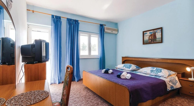 Four-Bedroom Holiday Home In Vrsi, Забронировать Отель Врси Задарская жупания