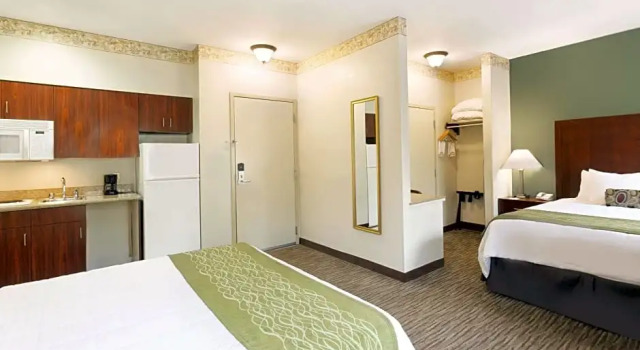 Четырёхместный люкс Hawthorn Suites by Wyndham Rancho Cordova/Folsom