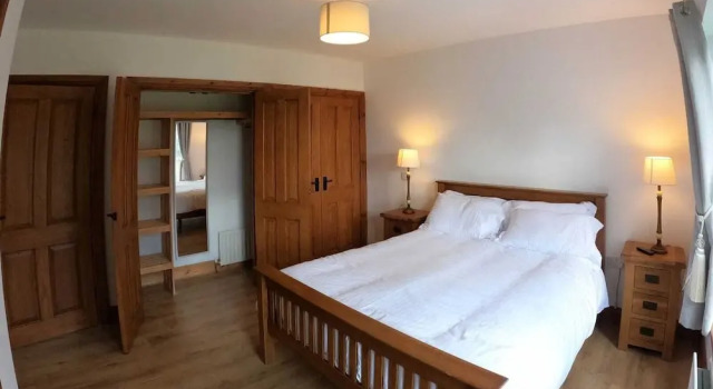 The Heights & Hollows Farmhouse, Prenota Casa vacanze Downpatrick Contea di Down