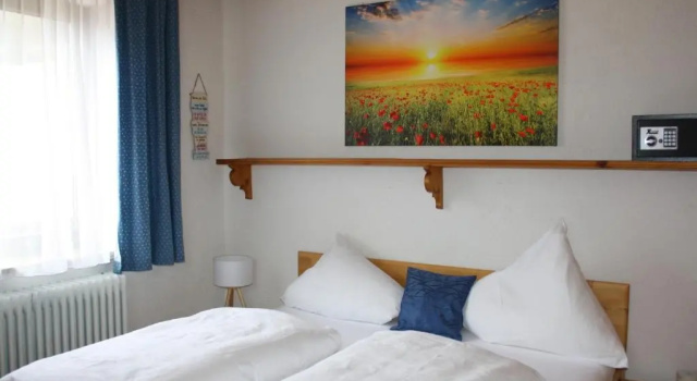 Апартаменты с балконом Ferienwohnung am Krausberghof mit Balkon und Parkplatz, 6 Fahrminuten zur Alpentherme Gastein und zur Schlossalmbahn