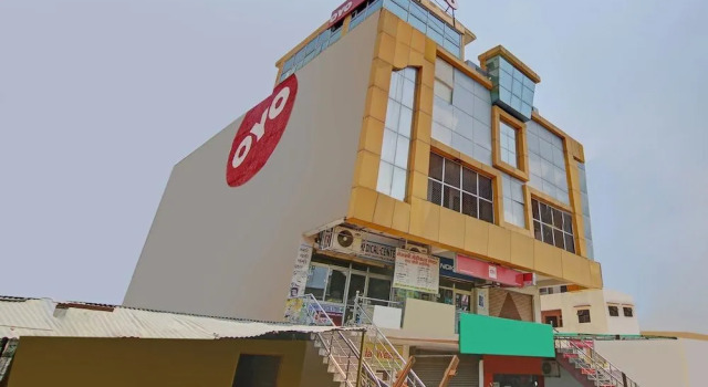 OYO 35941 Hotel Yuvraj Grand