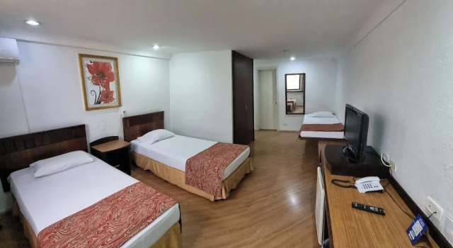 Трёхместный номер Standard Hotel Dan Inn Curitiba Centro By Nacional Inn
