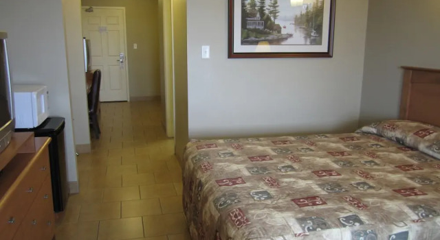 Двухместный семейный люкс Auberge Bouctouche Inn & Suites