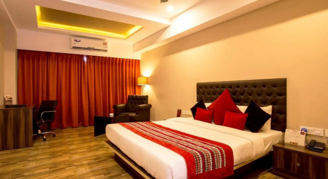 Summit Milestone Hotel, Prenota Hotel Siliguri West Bengal