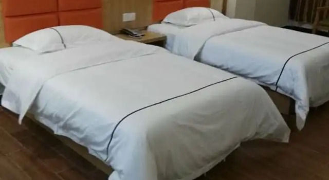 Yulin Business Affairs Hotel, Boek Hotel Hotels in Guangdong met parkeren, Parkeren