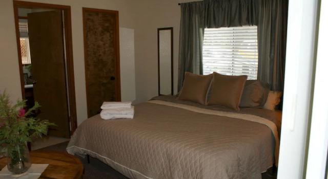 The Red Rooster Lodge