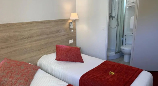 Двухместный номер Standard The Originals City, Hôtel Nîmes Costières