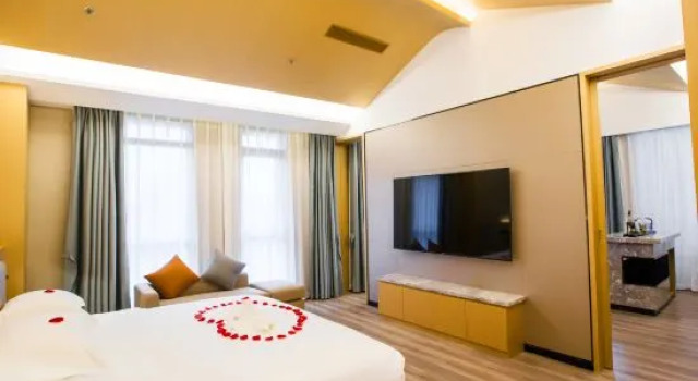 Люкс Deluxe Qionghai Wuyi chuangxiang hotel