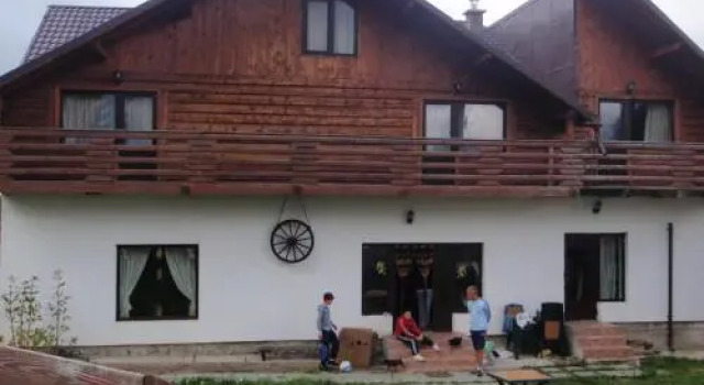 Pensiunea Meridian, Varaa Hotelli Belis 