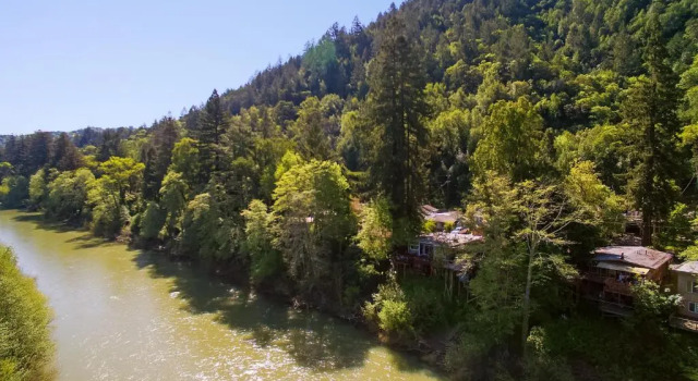 Коттедж River View Lodge - Hot Tub And Tastings Included