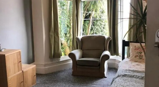 Comfort huone Aremo Room 1