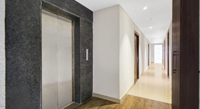 Super Townhouse Oak Hotel Lake View Royal Near Science City, Prenota Hotel Calcutta 
