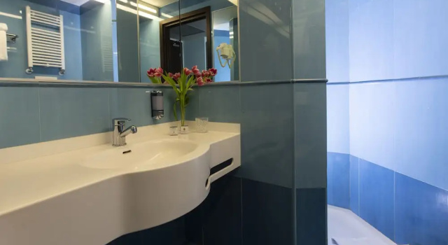 Двухместный семейный номер Standard Doubletree by Hilton Milan Malpensa Solbiate Olona