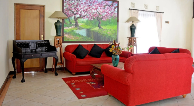 ZEN Rooms Cipayung Km. 20, Book Hotel Cipayung West Java