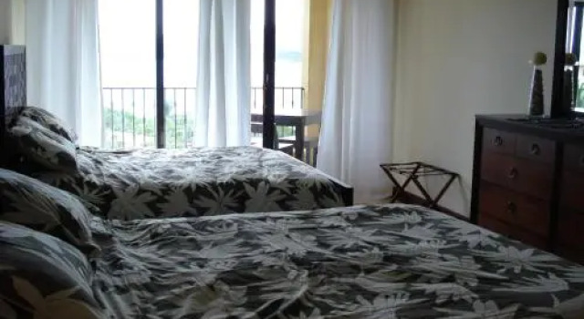 Sunset Heights 402, Rezerwuj Hotel Hotele w Playa Flamingo z basenem, Basen