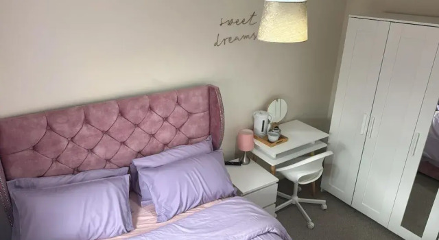 Inviting 1-bed House in Wolverhampton, Забронировать Отель Отели Англии 3 звезды, 3*