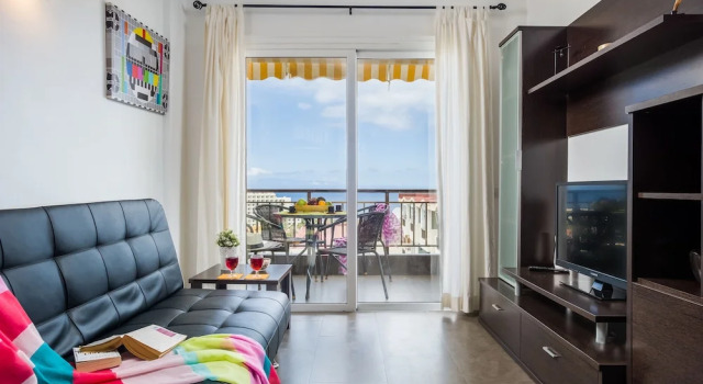 1020 Apartment with Fabulous View of Las Americas, Prenota Appartamento Hotel a Tenerife con piscina, Piscina