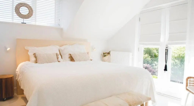 Luxury villa on peaceful location. Boat optional, Book Villa Hoteller i Vinkeveen med parkering, Parkering