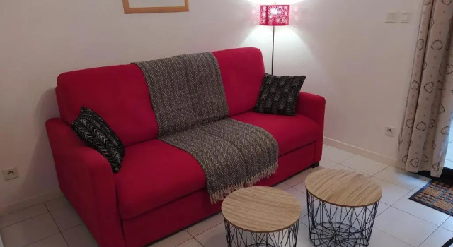 Studio Confortable Au Coeur d'Arreau, Забронировать Апартаменты/квартира Отели Арро с бассейном, Бассейн