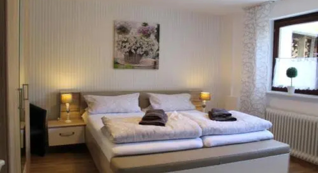Ferienwohnung Bergluft, Prenota Hotel Ortsmitte Medebach