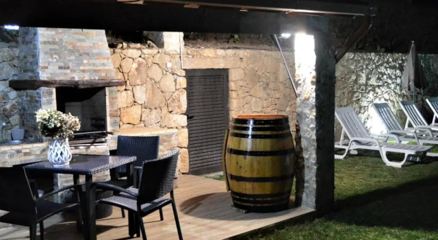 Casa do Ribeiro, Rezervovat Hotel Hotely v Beira Alta s bazénem, Bazén