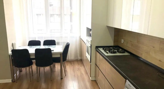Centr Lux Apart