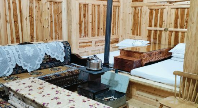 Люкс Zhaxi Yangzong Homestay