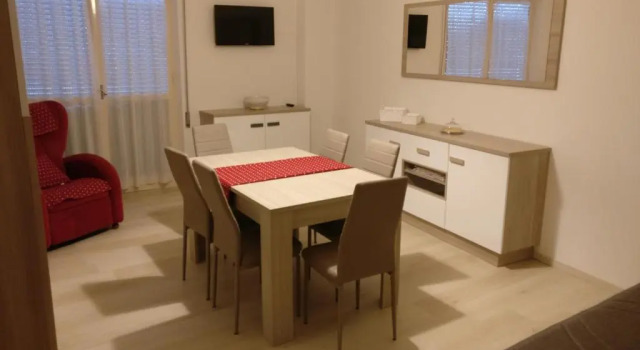 Nuovo appartamento a Clusone, Забронировать Апартаменты/квартира Клузоне 