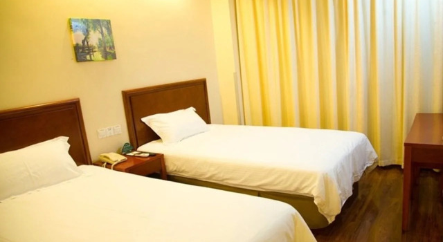 GreenTree Inn Shanghai Pudong Chuansha Road Kayuan Business Hotel, Varaa Hotelli Shanghai Shanghai