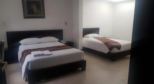 Hostal Entre Ros