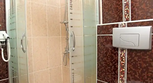 Номер Economy с балконом Hotel Broken Column