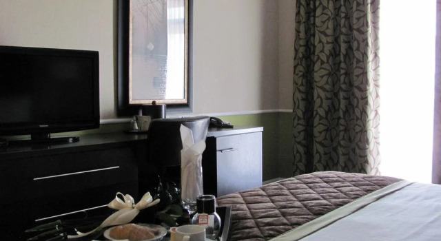 RiverRock Inn & Conference Centre, Varaa Hotelli  