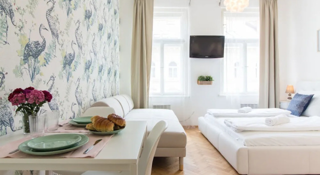 Studio In The Historic Center By Easybnb