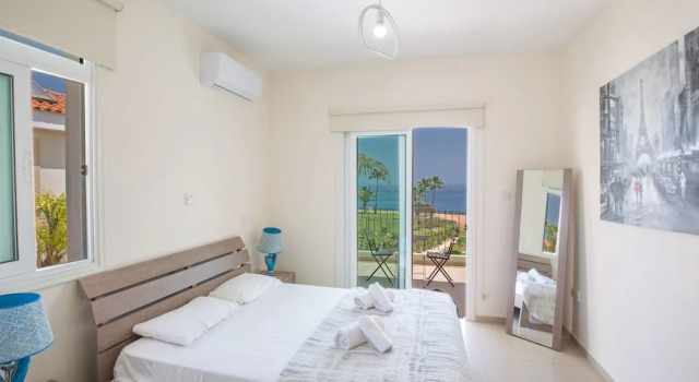Protaras Mesogeios Villa Me16 Beachfront Villa in Protaras Center