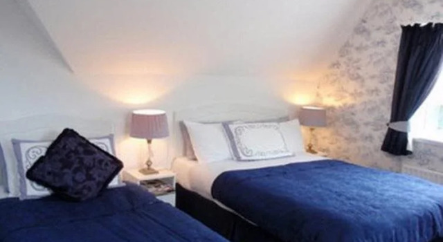Glenmaroon House, Book Hotel Ringaskiddy Munster