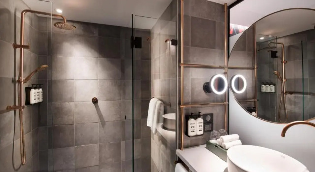 Номер Premium с балконом Hotel Indigo Adelaide Markets by IHG