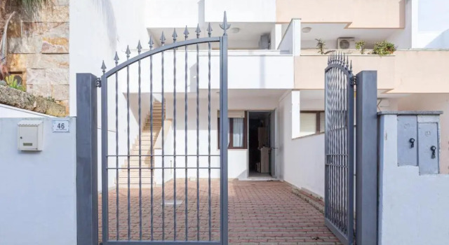 Appartamento a 150 m dal mare climatizzato con bellissimo patio esterno, Buchen Sie Ferienwohnung Salve Salento