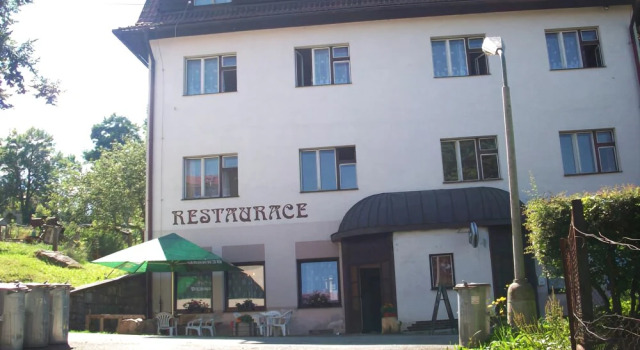 Penzion Stachy, Boek Hotel Hotels in Zuid-Bohemen met parkeren, Parkeren