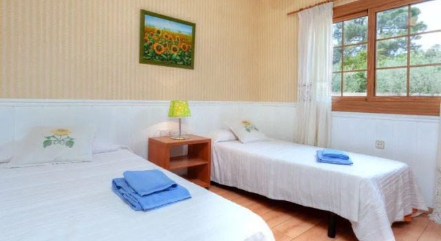 Macys - Five Bedroom, Varaa Lomakoti Hotellit Costa Brava uima-altaalla, Uima-allas