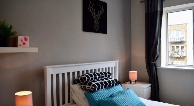Central 1 Bedroom Next to Hapenny Bridge, Забронировать Апартаменты/квартира Дублин Каунти Дублин, рядом с Театр Олимпия