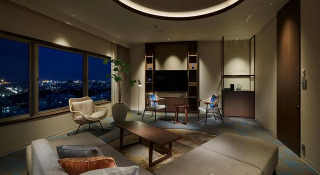 Полулюкс Okinawa NaHaNa Hotel & Spa