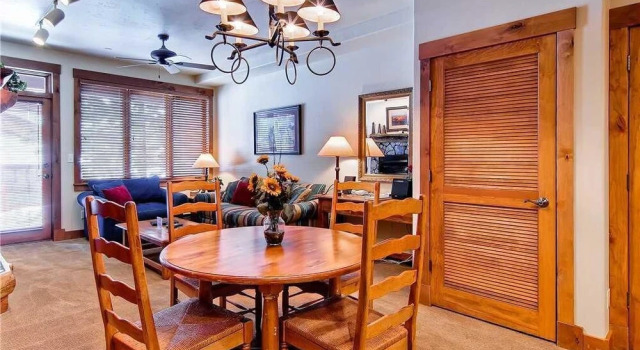 Апартаменты 2109 Timberline Lodge, Trappeur's Crossing Apartment 1