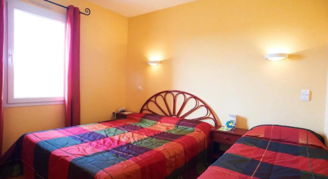 Трёхместный номер Standard Logis hôtel Relais De La Grange