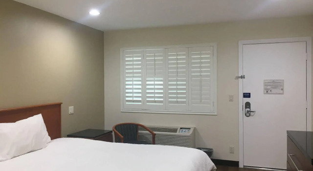 Simply Home Inn & Suites - Riverside, Reserva ahora Hotel Hoteles en Riverside con desayuno, Desayunos