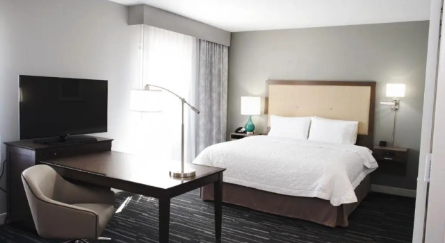 Люкс Hampton Inn & Suites Des Moines/Urbandale Ia