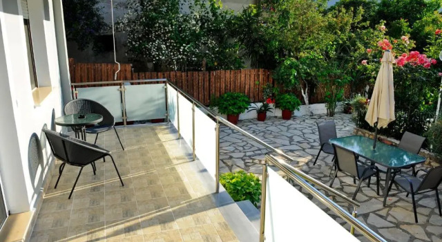 Apartament Spiros House and Studios