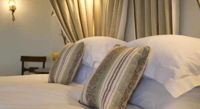 Deluxe suite The Old Hall Ely