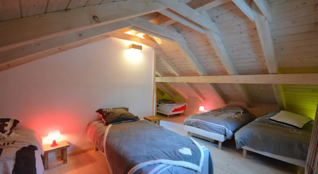 Chalet Phoenix, Prenota Chalet Hotel a Rodano-Alpi con parcheggio, Parcheggio