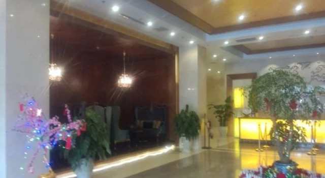 Jingcheng International Hotel, Book Hotel Hoteller i Beijing Province med parkering, Parkering