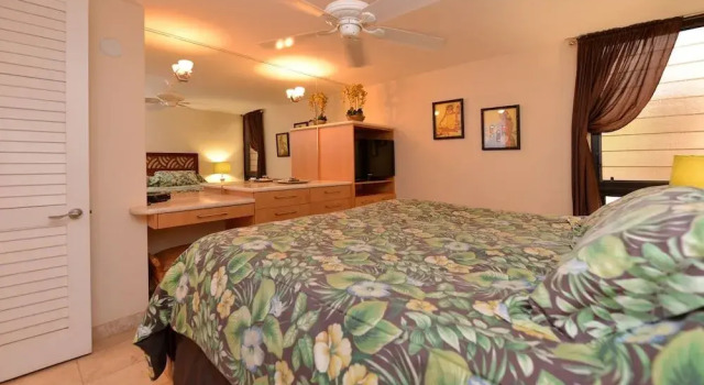 Kaleialoha #208 1 Bedroom 1 Bathroom Condo by Redawning, Забронировать Отель Отели West Maui с парковкой, Парковка